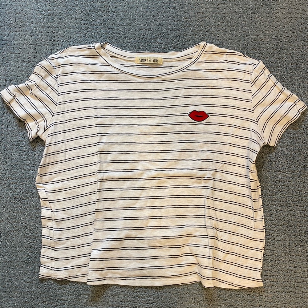 Sunday Stevens tee